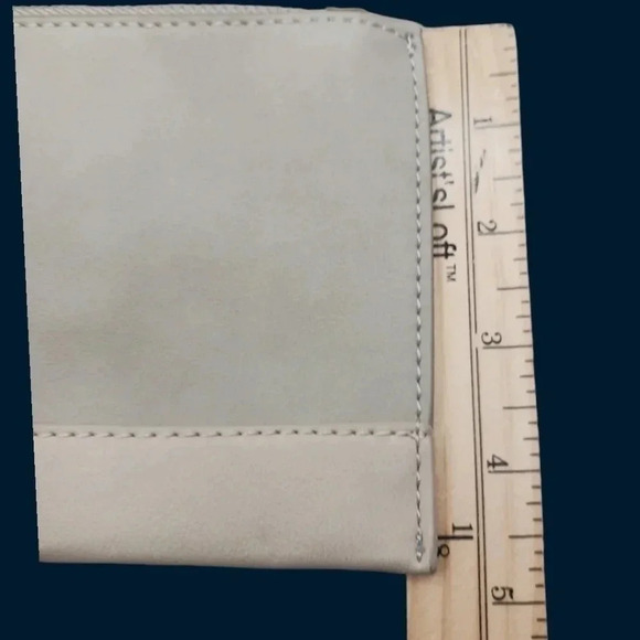 Two tone clutch purse bag - Picture 6 of 7